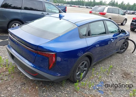 2025 Kia K4 Lxs z USA, uszkodzony, nr VIN 3KPFT4DEXSE036366